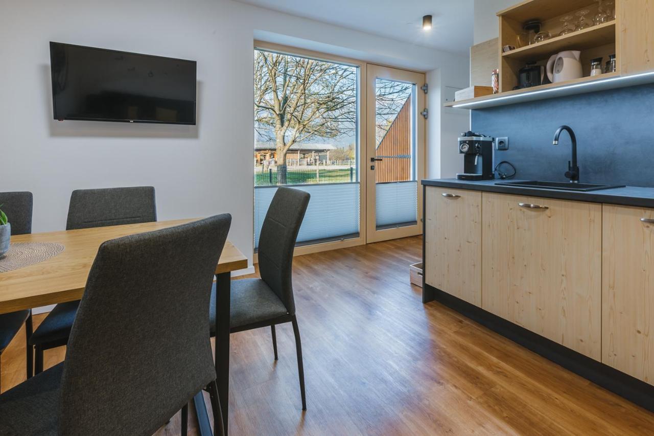 Apartment Maple & Pine